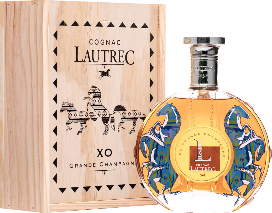 Cognac "Lautrec" XO, wooden box